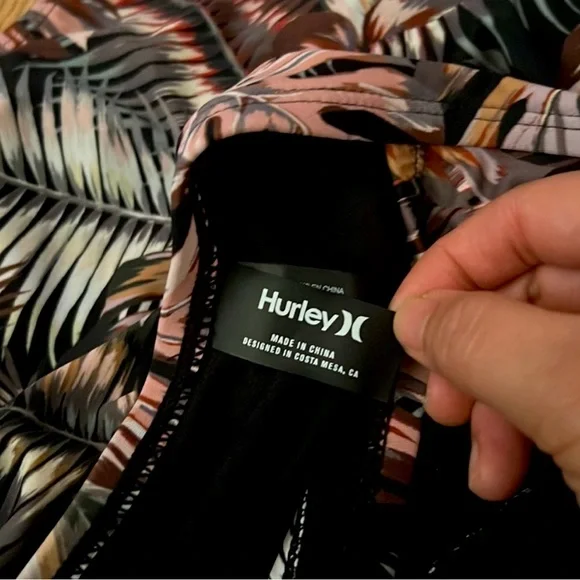 Hurley Racerback Swimsuit - Picture 4 of 6